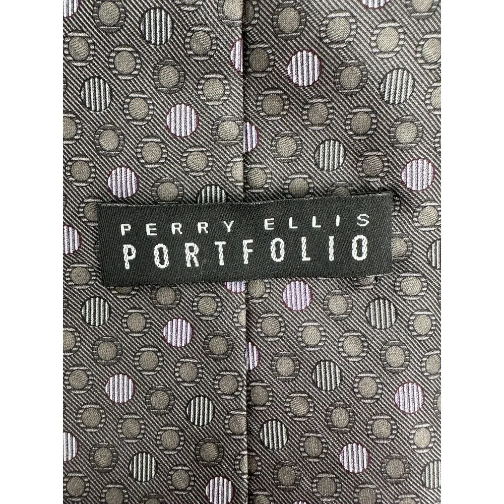 Perry Ellis Portfolio Men's Gray Geometric Silk Fabric Novelty Neck Tie